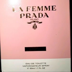 Prada Milano 1.7 oz woman’s perfume never used.